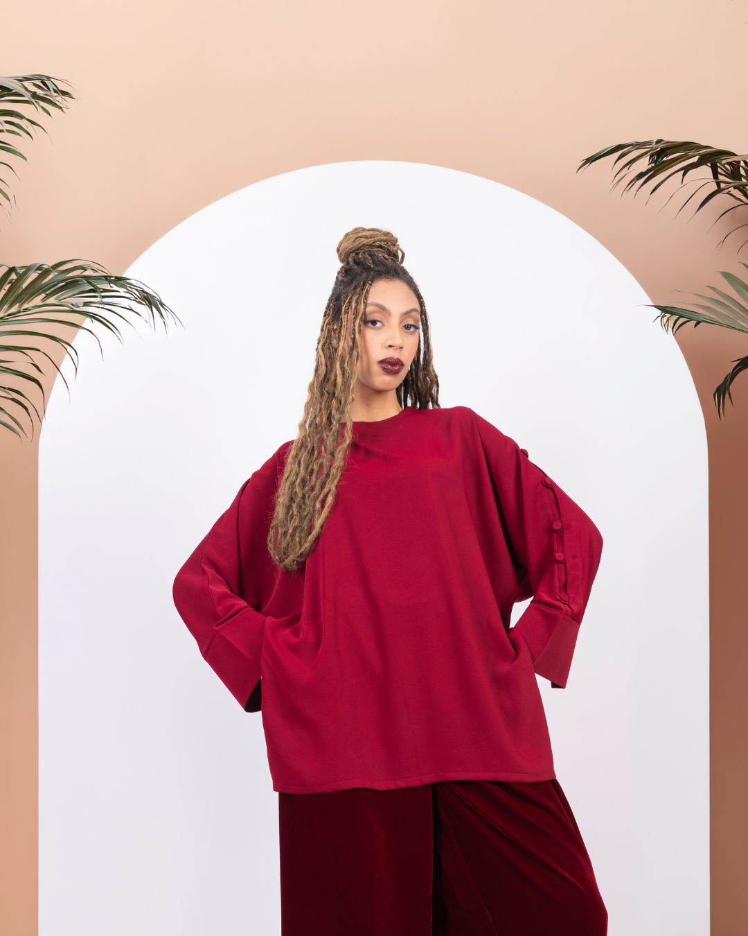 look  Qamara