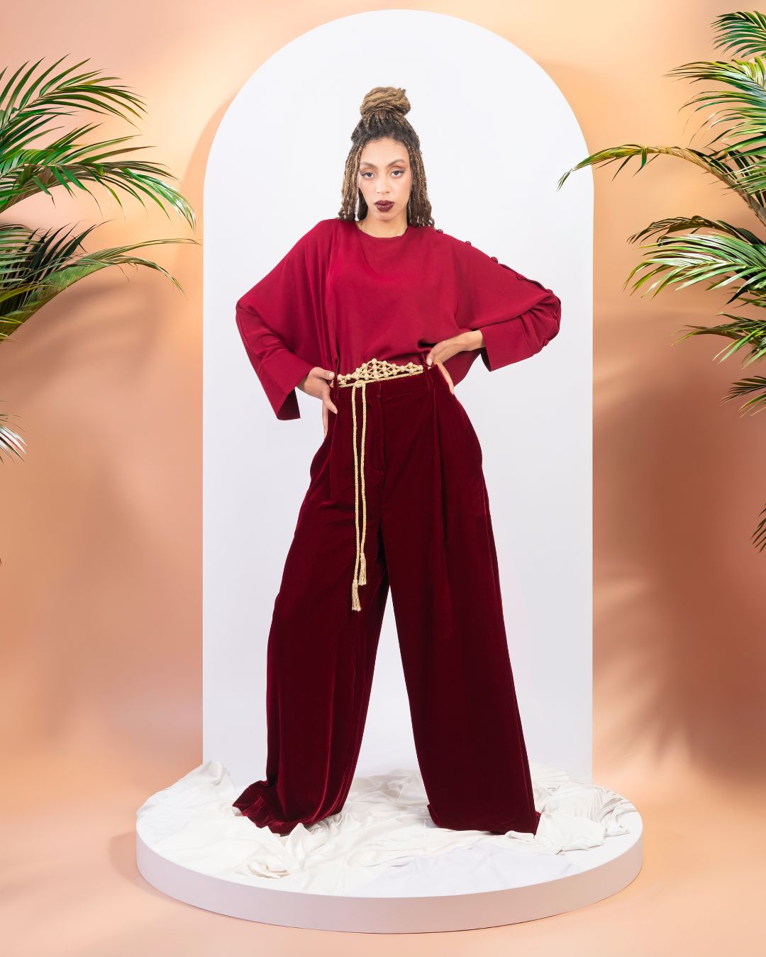 look  Qamara