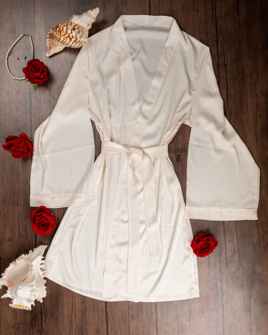 KIMONO MIDI EN SATIN BLANC