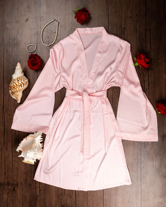 KIMONO MIDI EN SATIN ROSE