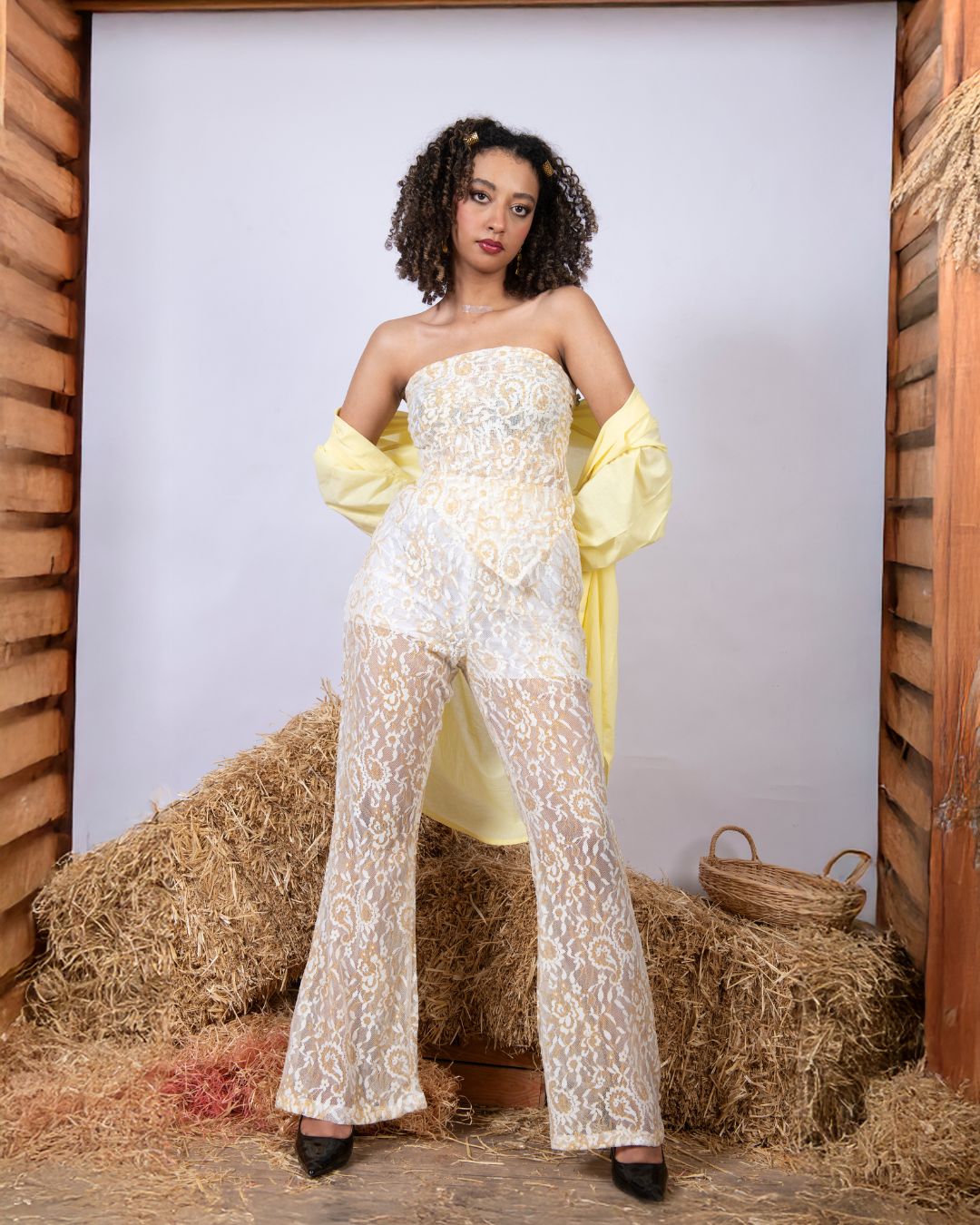 Pantalon en dentelle avec doublure